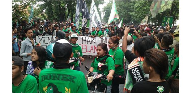 Kawal Nasib Persebaya, Ribuan Bonek Geruduk Kongres PSSI di Bandung