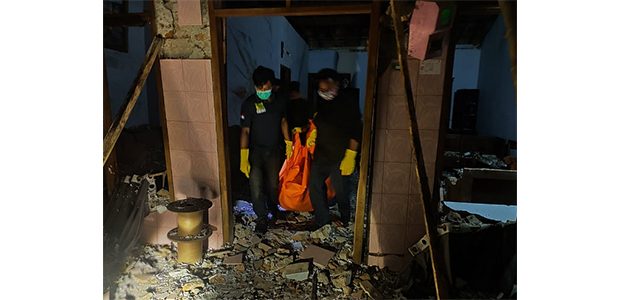 Ledakan Petasan di Pagu Kediri, Seorang Tewas dengan Kondisi Tubuh Terpisah Ledakan Petasan di Pagu Kediri, Seorang Tewas dengan Kondisi Tubuh Terpisah
