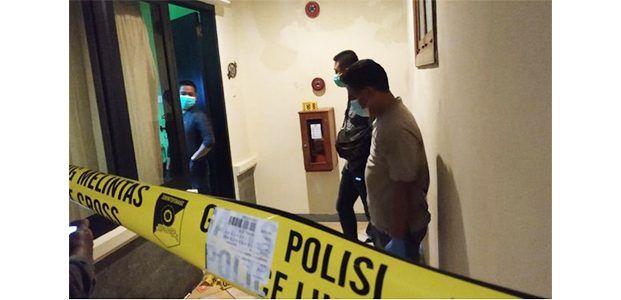 Diduga Jadi Korban Pembunuhan, Perempuan Cantik Ditemukan Tewas di Kamar Hotel Diduga Jadi Korban Pembunuhan, Perempuan Cantik Ditemukan Tewas di Kamar Hotel