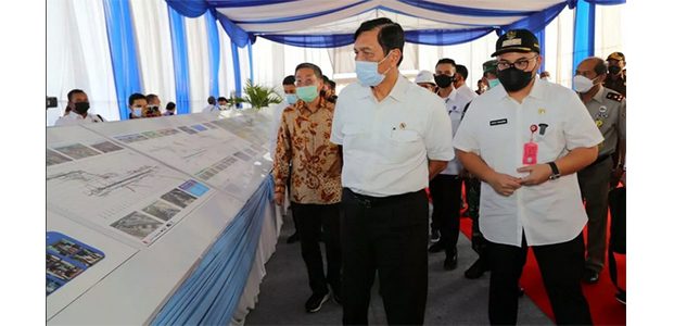 Menko Luhut: Pembangunan Bandara Dhoho Kediri Ditargetkan Selesai Tahun 2023 Menko Luhut: Pembangunan Bandara Dhoho Kediri Ditargetkan Selesai Tahun 2023