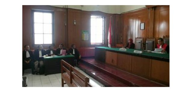 Kejati Jatim Tak Datang, Sidang Praperadilan La Nyalla Batal Digelar Kejati Jatim Tak Datang, Sidang Praperadilan La Nyalla Batal Digelar