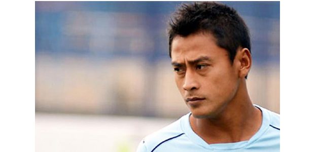 Kembali ke Persela, Samsul Arif Bertekad Bawa Laskar Joko Tingkir ke Papan Atas Liga 1 Kembali ke Persela, Samsul Arif Bertekad Bawa Laskar Joko Tingkir ke Papan Atas Liga 1