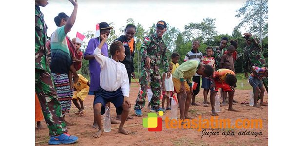 Kemeriahan Lomba Agustusan di Perbatasan Papua Kemeriahan Lomba Agustusan di Perbatasan Papua