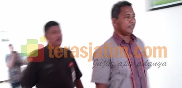 Kepala BLH Diperiksa Sebagai Tersangka Kasus Gratifikasi Proyek PLTSa Kepala BLH Diperiksa Sebagai Tersangka Kasus Gratifikasi Proyek PLTSa