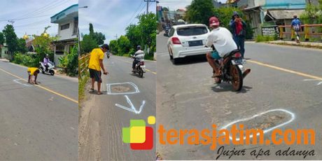 Kerap Makan Korban, Warga di Paciran Lamongan Tandai Jalan Berlobang