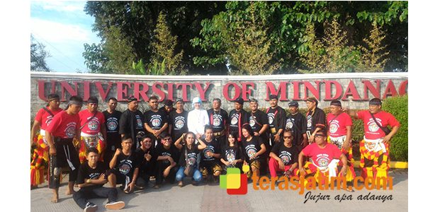 Konferensi Internasional di Universitas Mindanao Filipina Dimeriahkan Reyog Ponorogo Konferensi Internasional di Universitas Mindanao Filipina Dimeriahkan Reyog Ponorogo