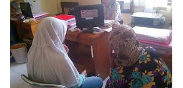 Korban Oknum Guru Cabul di Jombang, Minta Polisi Kenakan Hukuman Berat Bagi Pelaku Korban Oknum Guru Cabul di Jombang, Minta Polisi Kenakan Hukuman Berat Bagi Pelaku