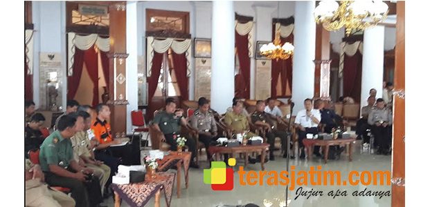 Kurangi Resiko, Bupati Blitar Akan Bentuk Tim Mitigasi Bencana Alam Kurangi Resiko, Bupati Blitar Akan Bentuk Tim Mitigasi Bencana Alam