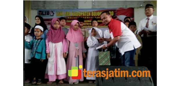LIRA Bojonegoro Beri Santunan Anak Yatim LIRA Bojonegoro Beri Santunan Anak Yatim