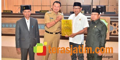 DPRD Lamongan Gelar Paripurna dengan Agenda LKPJ Bupati TA 2022