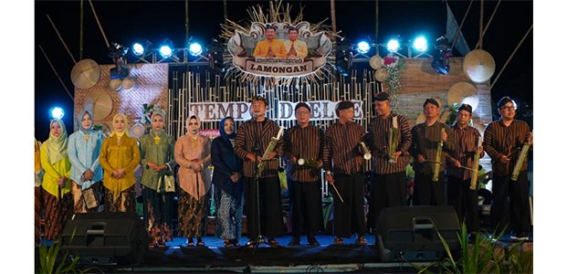Lamongan Tempo Doeloe, Bukti Lamongan Sudah ‘Megilan’ Sejak Dulu Lamongan Tempo Doeloe, Bukti Lamongan Sudah ‘Megilan’ Sejak Dulu