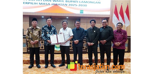 DPRD Lamongan Umumkan Penetapan Pasangan Bupati dan Wakil Bupati Terpilih Periode 2025-2030 DPRD Lamongan Umumkan Penetapan Pasangan Bupati dan Wakil Bupati Terpilih Periode 2025-2030