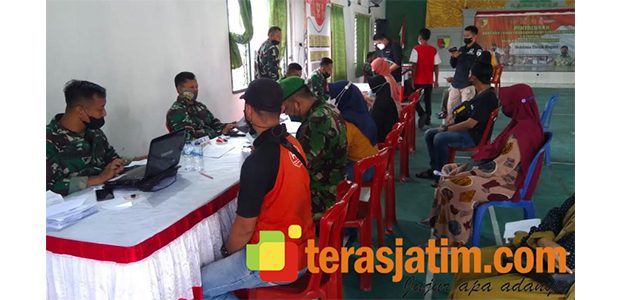 Ribuan PKL dan Pedagang Warung di Lamongan Terima Bantuan Tunai Ribuan PKL dan Pedagang Warung di Lamongan Terima Bantuan Tunai