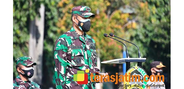 Dandim Lamongan Upayakan Percepatan Pemindahan Warga Yang Isoman ke Lokasi Isoter Dandim Lamongan Upayakan Percepatan Pemindahan Warga Yang Isoman ke Lokasi Isoter