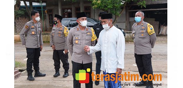 Kunjungi YLP di Tenggulun, Kapolres Lamongan Ajak Mantan Kombatan Jadi Duta Perdamaian Kunjungi YLP di Tenggulun, Kapolres Lamongan Ajak Mantan Kombatan Jadi Duta Perdamaian