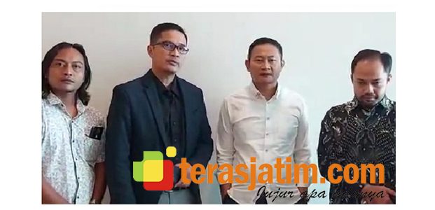 Hadapi Gugatan di MK Terkait Hasil Pilkada Lamongan, Yes Bro Didampingi Eks Jubir KPK Hadapi Gugatan di MK Terkait Hasil Pilkada Lamongan, Yes Bro Didampingi Eks Jubir KPK
