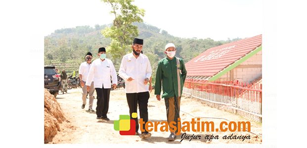 KH Abdulloh Marmuzi Pimpinan PP Al Ishlah Bandar, Dukung Mbois KH Abdulloh Marmuzi Pimpinan PP Al Ishlah Bandar, Dukung Mbois