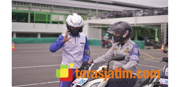 Asah Skill Berkendara, Pegawai Dishub Kota Surabaya Ikut Pelatihan Safety Riding di MPM Safety Riding Course