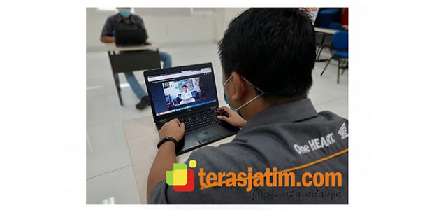 119 Video Kreatifitas Pelajar SMK di Jatim Ikuti Kompetisi Video Belajar AHM 119 Video Kreatifitas Pelajar SMK di Jatim Ikuti Kompetisi Video Belajar AHM