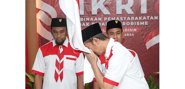 Tiga Napi Kasus Terorisme di Lapas Madiun Ikrar Setia NKRI Tiga Napi Kasus Terorisme di Lapas Madiun Ikrar Setia NKRI