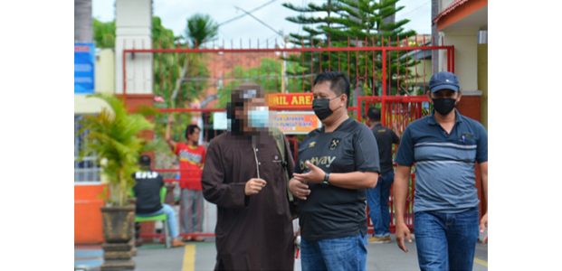 Meski Belum Nyatakan Setia ke NKRI, Napi Kasus Terorisme di Lapas I Madiun Dibebaskan Meski Belum Nyatakan Setia ke NKRI, Napi Kasus Terorisme di Lapas I Madiun Dibebaskan