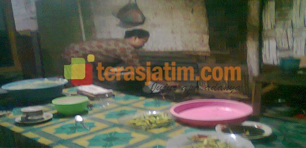Cerdas Baca Peluang, Mak Sum Nekat Buka Warkop Tengah Malam Cerdas Baca Peluang, Mak Sum Nekat Buka Warkop Tengah Malam