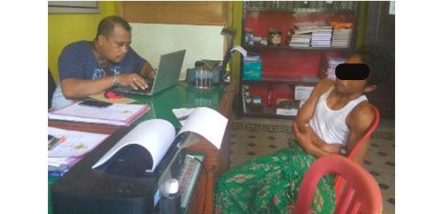 Peras dan Ancam Sebar Foto Bugil Korbannya, Pria ini Dibekuk Polisi Peras dan Ancam Sebar Foto Bugil Korbannya, Pria ini Dibekuk Polisi