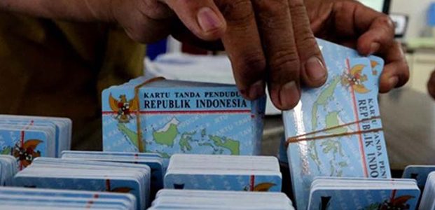 Mendagri Akan Keluarkan Aturan Urus e-KTP dan KK 1 Jam Selesai Mendagri Akan Keluarkan Aturan Urus e-KTP dan KK 1 Jam Selesai