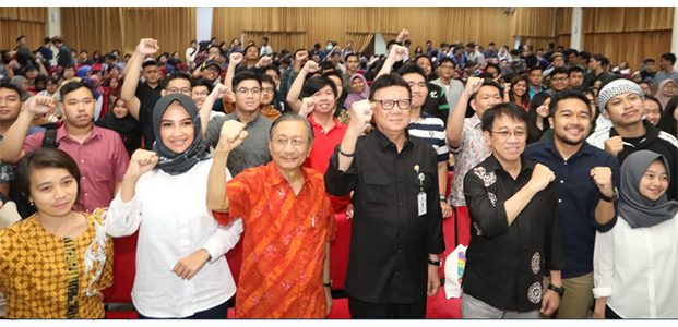 Mendagri Optimis, Partisipasi Pemilih Pada Pemilu 2019 Melampaui Target Mendagri Optimis, Partisipasi Pemilih Pada Pemilu 2019 Melampaui Target