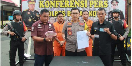 Mengaku Jenderal Polisi, Komplotan Penipu Via Medsos Ditangkap