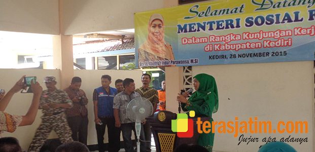 Kunjungan Kerja Menteri Sosial RI di Kabupaten Kediri Kunjungan Kerja Menteri Sosial RI di Kabupaten Kediri