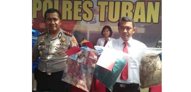 Mirip Dimas Kanjeng, Wanita asal Tuban Yang Berjuluk Kanjeng Mami ini Tipu Korbannya Mirip Dimas Kanjeng, Wanita asal Tuban Yang Berjuluk Kanjeng Mami ini Tipu Korbannya