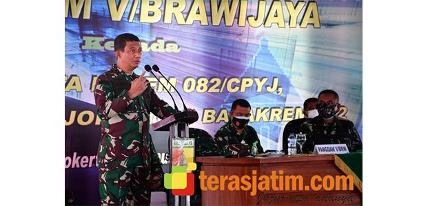 Pangdam: Prajurit Usia di Atas 50 Tahun Dilarang ‘Ngantor’ Pangdam: Prajurit Usia di Atas 50 Tahun Dilarang ‘Ngantor’