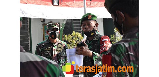 Danrem Pantau Pengoperasian Aplikasi SiLacak 3 Koramil di Mojokerto Danrem Pantau Pengoperasian Aplikasi SiLacak 3 Koramil di Mojokerto