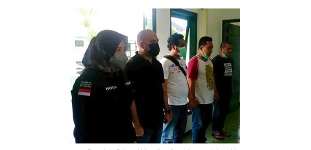 Insiden Salah Gerebek, Kasat Narkoba Polresta Malang Dimutasi, 4 Anggota Ditahan Insiden Salah Gerebek, Kasat Narkoba Polresta Malang Dimutasi, 4 Anggota Ditahan