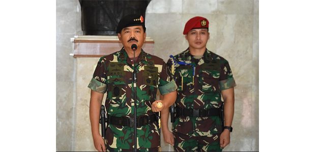 Panglima TNI Mutasi 47 Perwira Tinggi, Sesmilpres Mayjen Suharyanto Jabat Pangdam Brawijaya Panglima TNI Mutasi 47 Perwira Tinggi, Sesmilpres Mayjen Suharyanto Jabat Pangdam Brawijaya