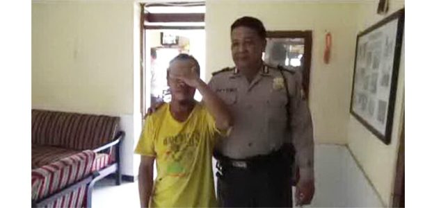 Nekat Tebangi Pohon Tetangga Untuk Dijual, Pria Asal Kalipare Malang ini Disel Polisi Nekat Tebangi Pohon Tetangga Untuk Dijual, Pria Asal Kalipare Malang ini Disel Polisi