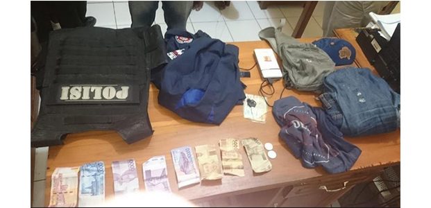 Ngaku Anggota Resmob, Pria asal Tondomulo Bojonegoro Diciduk Ngaku Anggota Resmob, Pria asal Tondomulo Bojonegoro Diciduk