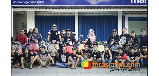 Ngalap Berkah Ramadhan, Pecinta Skuter Antik Babat Lamongan Bagi-Bagi Takjil Ngalap Berkah Ramadhan, Pecinta Skuter Antik Babat Lamongan Bagi-Bagi Takjil
