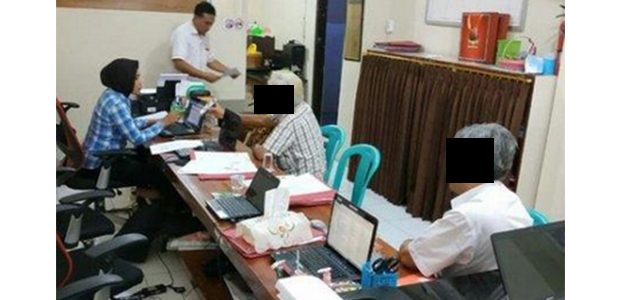 Ngamar dengan Istri Polisi, Dokter Spesialis di Mojokerto Digerebek Ngamar dengan Istri Polisi, Dokter Spesialis di Mojokerto Digerebek