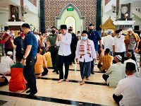 Di Ngawi, Presiden Jumatan di Masjid Agung Baiturrahman