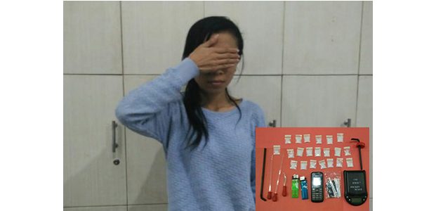 Nyambi Jualan Sabu, Wanita Muda asal Ngoro Jombang ini Dibui Nyambi Jualan Sabu, Wanita Muda asal Ngoro Jombang ini Dibui
