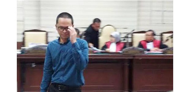 Oknum Jaksa Kejati yang Terima Suap 1,5 M, Jalani Sidang Perdana Oknum Jaksa Kejati yang Terima Suap 1,5 M, Jalani Sidang Perdana