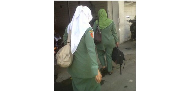 Diduga Selingkuh, Seorang PNS Wanita di Lingkungan Pemprov Jatim Dilaporkan Diduga Selingkuh, Seorang PNS Wanita di Lingkungan Pemprov Jatim Dilaporkan
