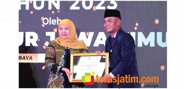 ‘geliTIK’ Antarkan Kepala SMKN 3 Pacitan Sabet Juara 2 di GCC Batch 4 Jatim ‘geliTIK’ Antarkan Kepala SMKN 3 Pacitan Sabet Juara 2 di GCC Batch 4 Jatim