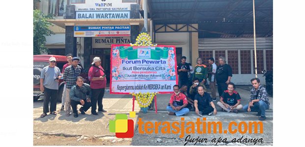 Kapolres Dimutasi, Wartawan di Pacitan Bersuka Cita Kapolres Dimutasi, Wartawan di Pacitan Bersuka Cita