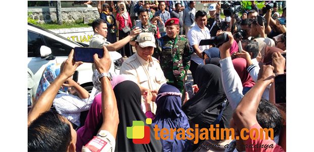 Sambangi Pacitan, Menhan Prabowo Bawa Pesan Jokowi Sambangi Pacitan, Menhan Prabowo Bawa Pesan Jokowi