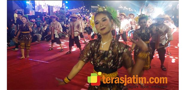 Kemenpar: Festival Ronthek Pacitan 2025 Kerek Target Kunjungan Wisata Indonesia Kemenpar: Festival Ronthek Pacitan 2025 Kerek Target Kunjungan Wisata Indonesia