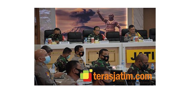 Pangdam: Jangan Coba-Coba ke Surabaya Kalau Nggak Pakai Masker Pangdam: Jangan Coba-Coba ke Surabaya Kalau Nggak Pakai Masker
