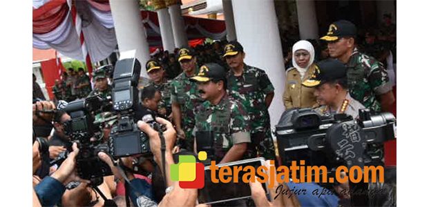 Panglima TNI Pimpin Pembukaan Latsitardanus ke-XXXIX di Jatim Panglima TNI Pimpin Pembukaan Latsitardanus ke-XXXIX di Jatim